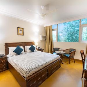 Hotel Ajanta - Free Airport Pick Up Service